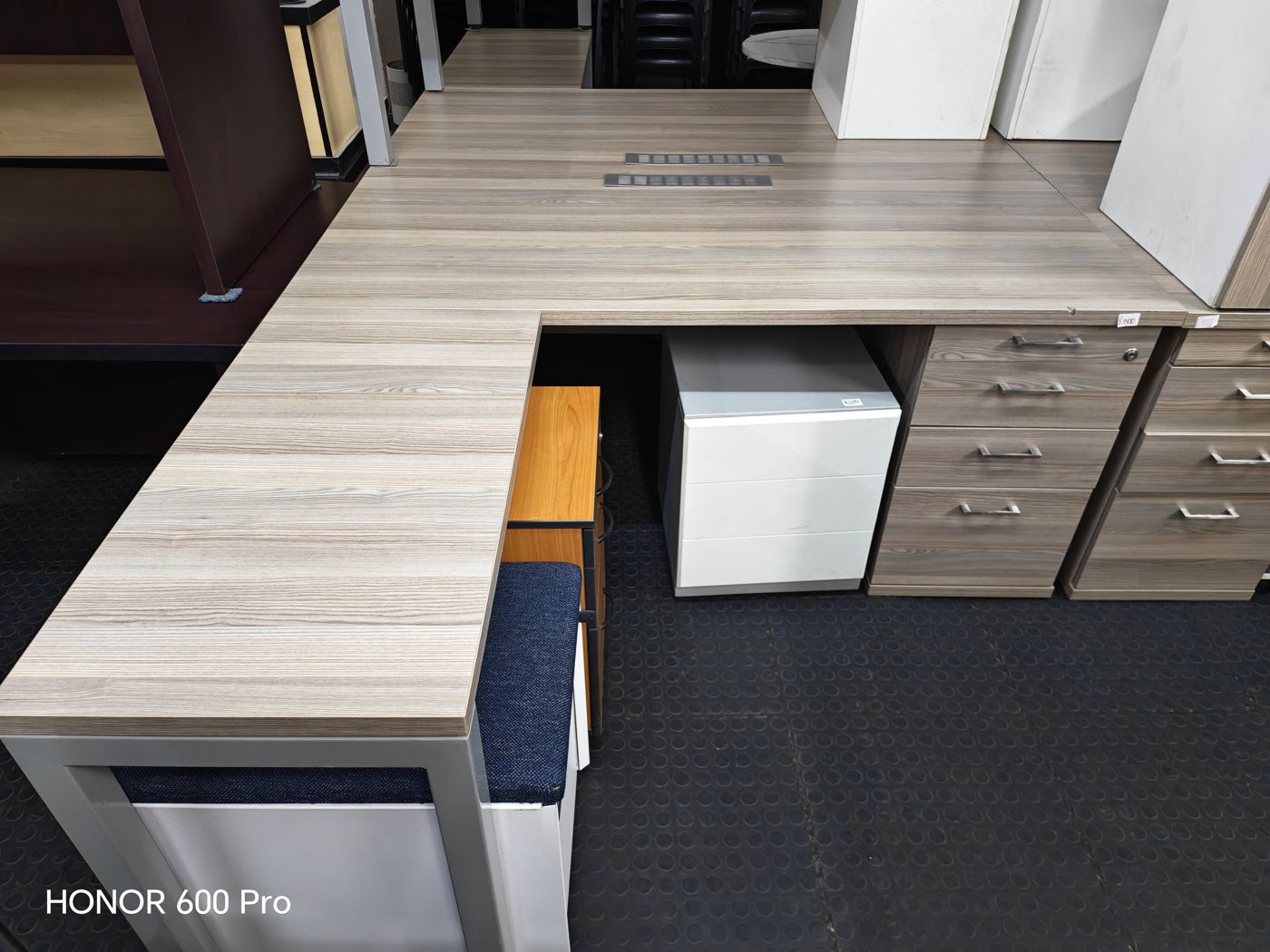 2nd Hand Office Furniture